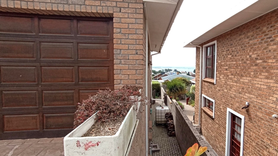 3 Bedroom Property for Sale in Saldanha Heights Western Cape